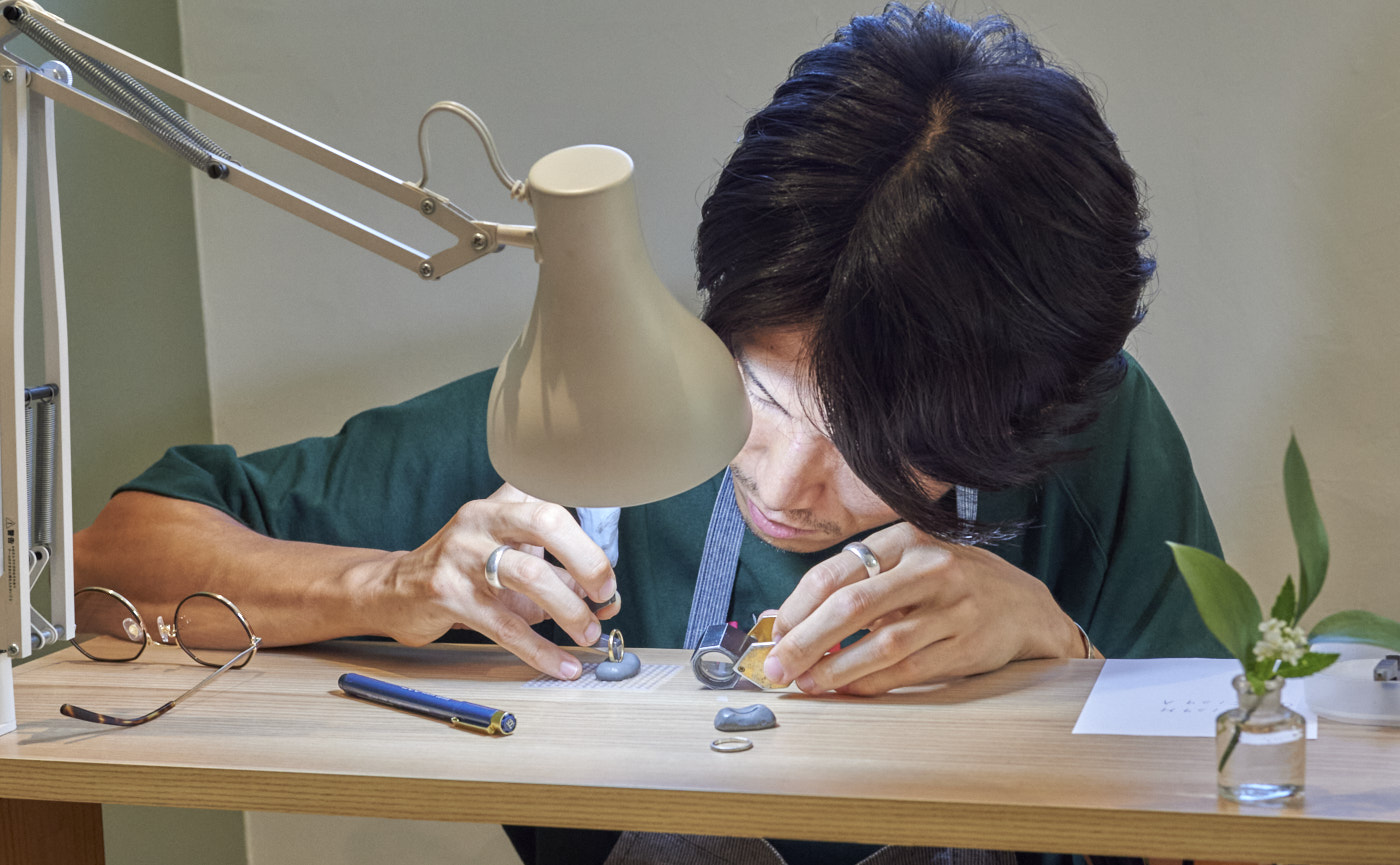 ふたりでつくる結婚指輪 再来店・磨き作業