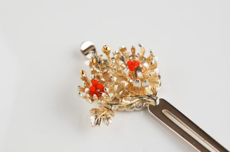 かざり簪の表面