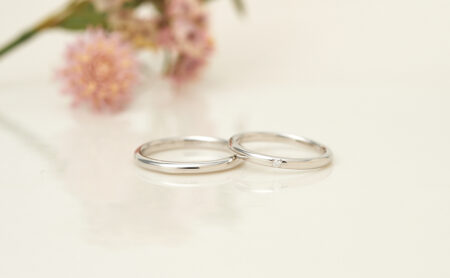 ふたりでつくる結婚指輪 - シンプルなプラチナの結婚指輪