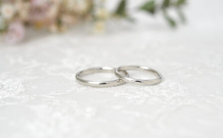 1粒ダイヤモンドのプラチナ結婚指輪