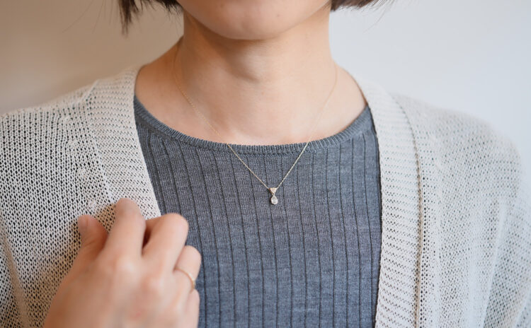 冬霞 ナチュラルダイヤモンド K10 ネックレス